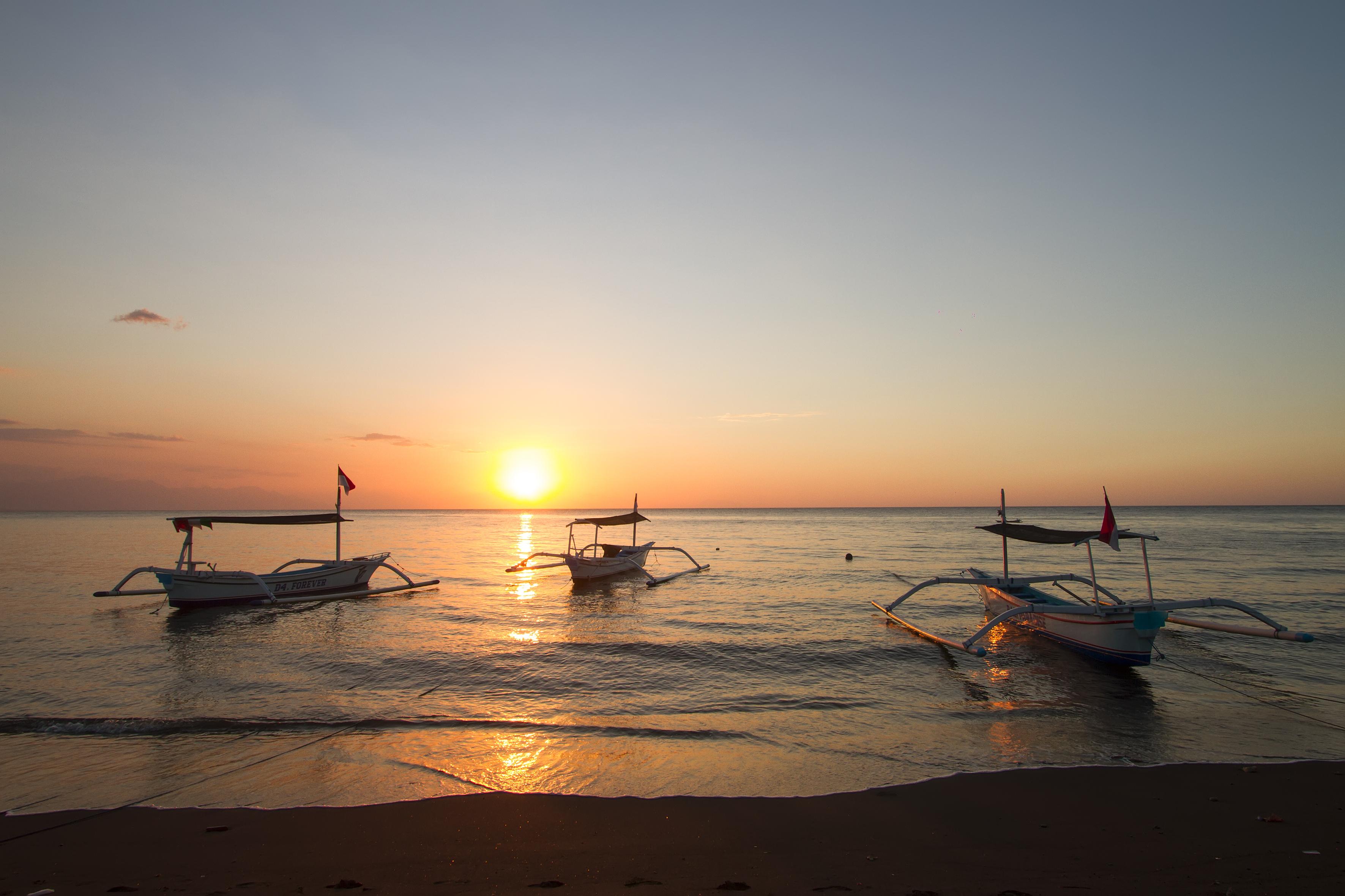 Bali Taman Beach Resort & Spa Lovina Buleleng Exterior foto